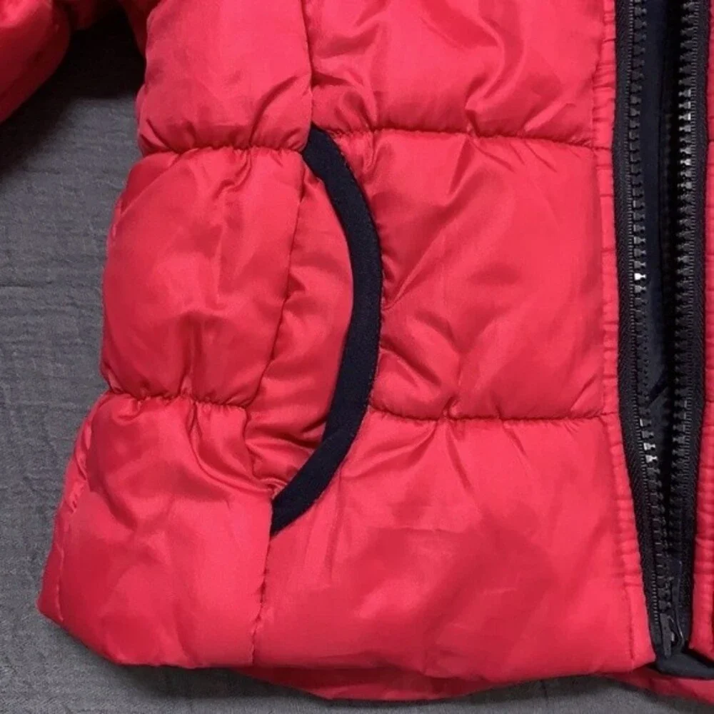 OshKosh 12 mo bubble Pink Baby girl jacket.
